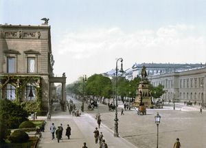 Unter den Linden w Berlinie. 1900 r. / Źródło: Wikipedia