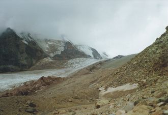 Lodowce stokowe. Okolice gry Kazbek. Gruzja/ autor: Sawomir Lamparski